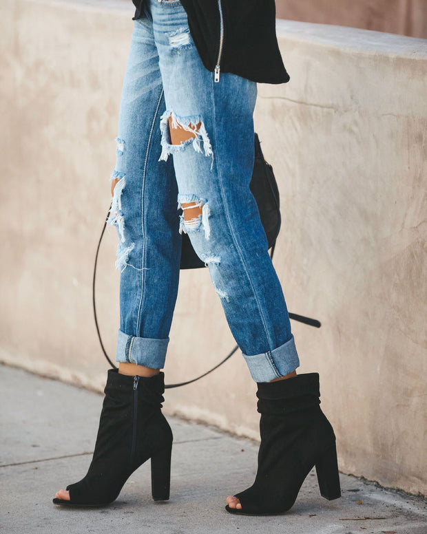 Boho Chic Ripped Jeans